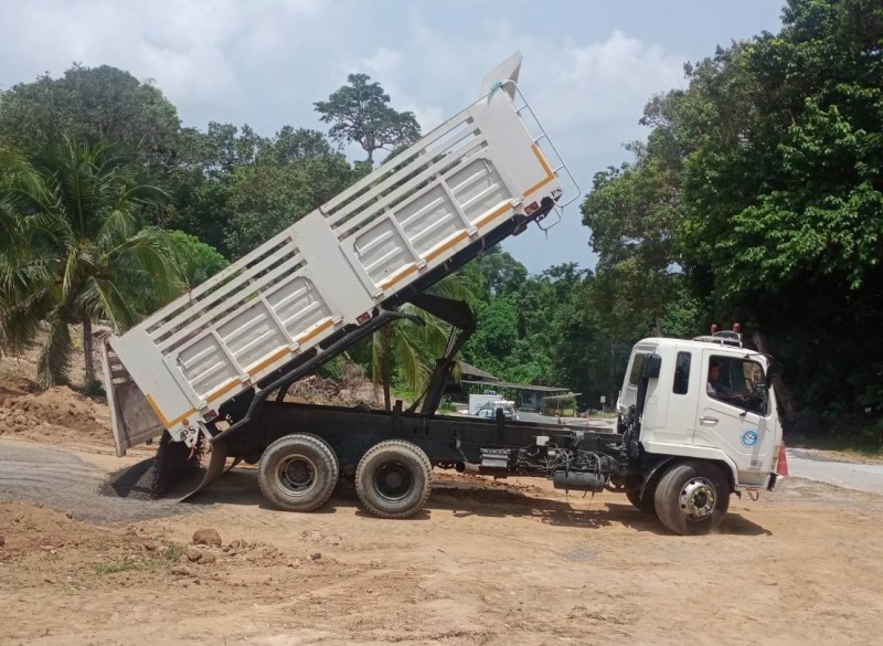 รถสิบล้อ